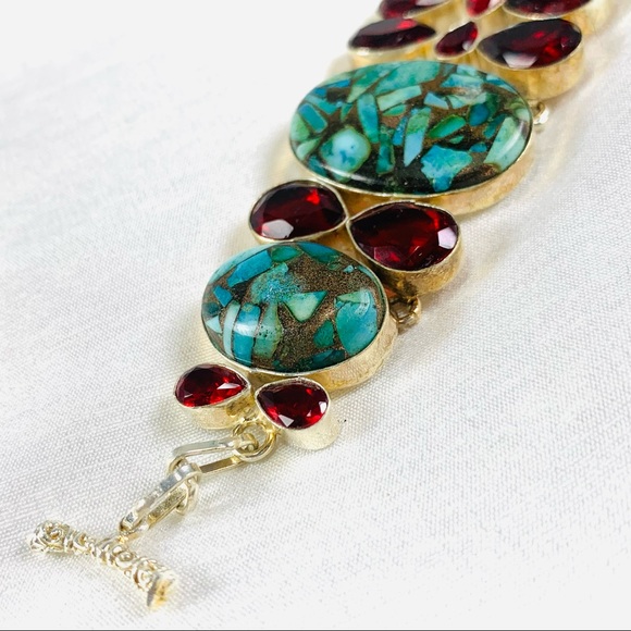 Red faceted gem & turquoise bracelet - Picture 4 of 10